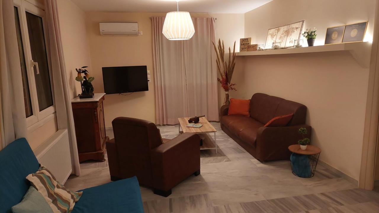 אתונה Krystal Apartment מראה חיצוני תמונה